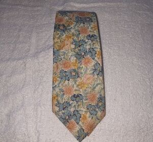 VIntage Liberty London Floral Tie in Blue, Peach & Cream
